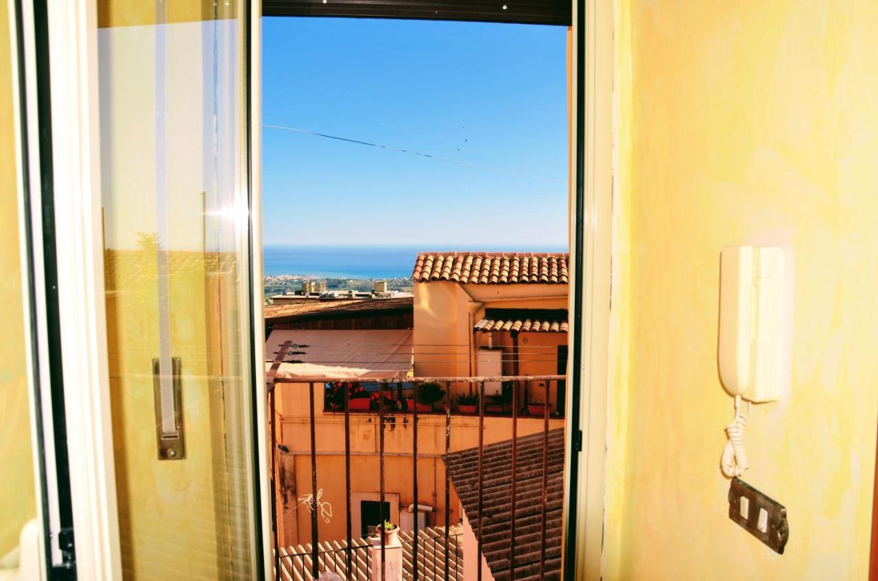 Casa Dolce Casa Apartment อากริเจนโต ภายนอก รูปภาพ